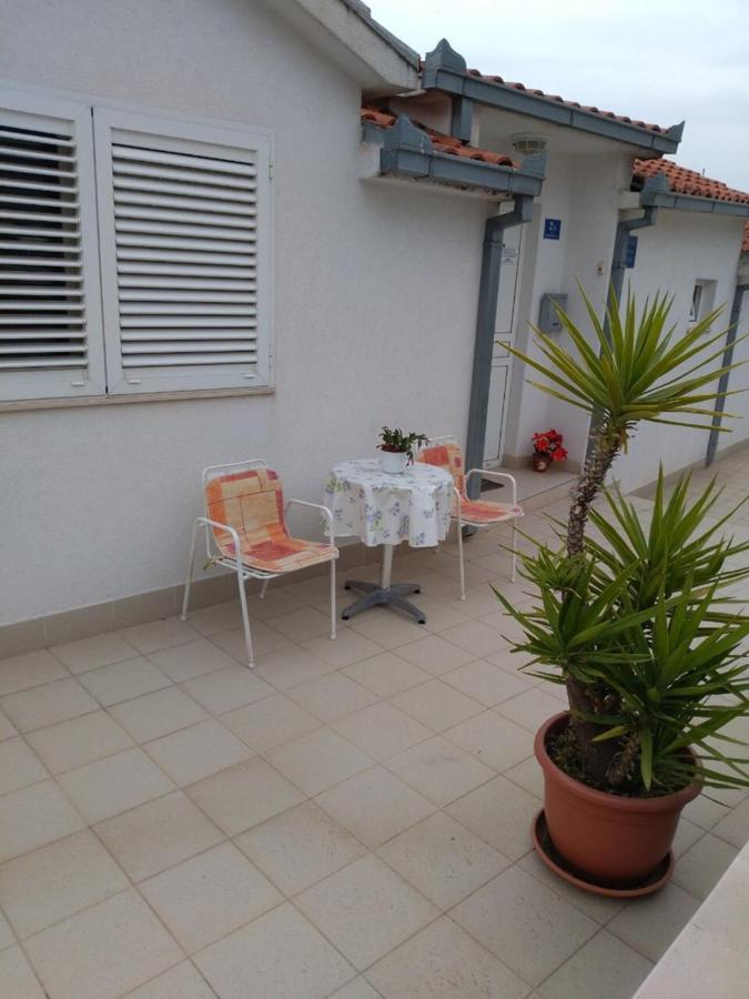 Holiday Home Beata Traù Esterno foto
